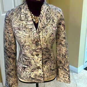 Chico’s ivory,grays, lavender size 1 =M 8-10 jkt